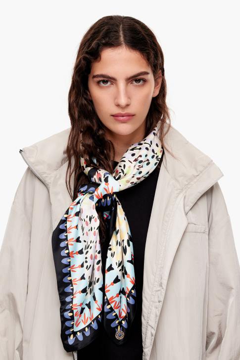 Bimba Y Lola цветен шал бяло аксесоари 28R6R623