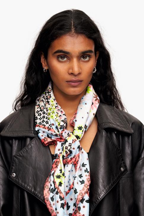 Bimba Y Lola геометричен флорален шал бяло аксесоари 28R6R629