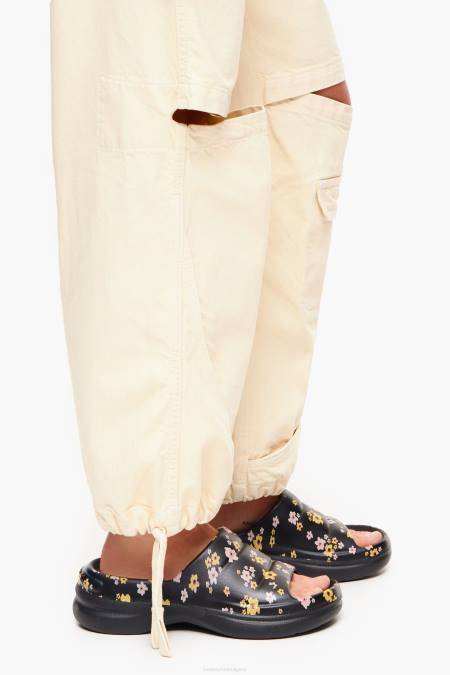 Bimba Y Lola джапанка на платформа с акрилен принт на цветя крачна война черен 28R6R595