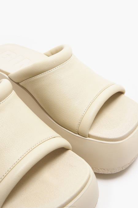 Bimba Y Lola кожени сандали на платформа крачна война слонова кост 28R6R566